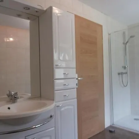 Bluemelhube Elisabeth Lägenhet *